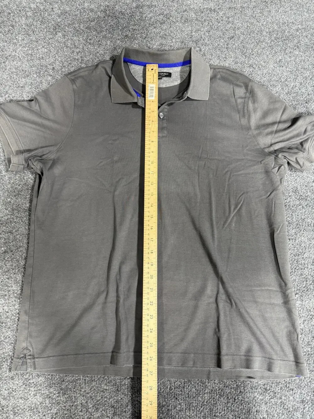 Banana Republic Luxury Touch Polo Shirt Mens XL Gray Short Sleeve Casual Top